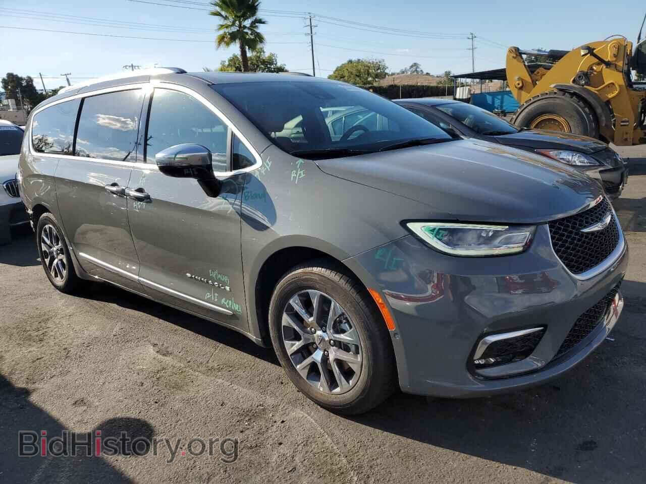 2023 CHRYSLER PACIFICA - VIN: 2C4RC1N77PR576128 - Photo 4