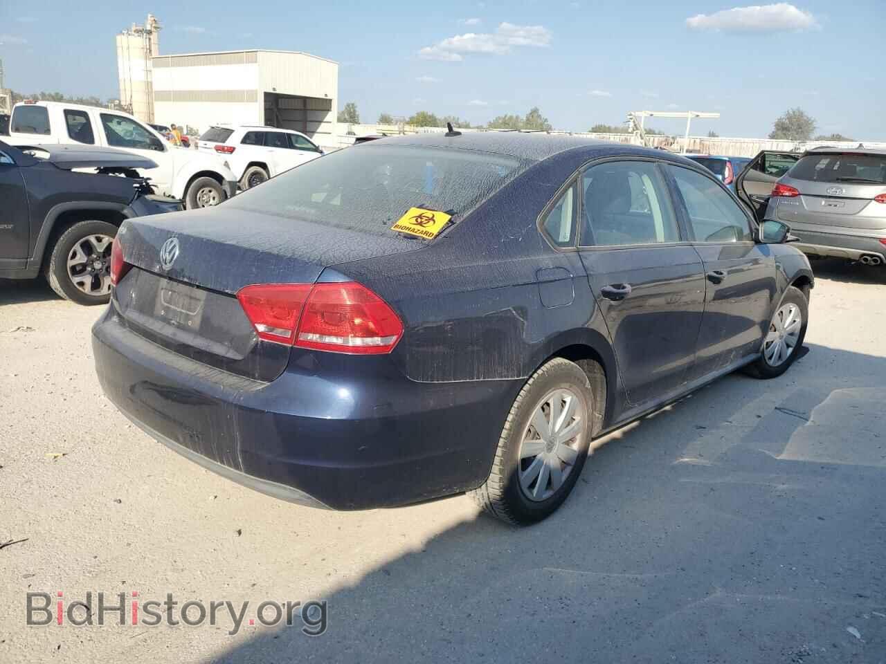 2013 VOLKSWAGEN PASSAT - VIN: 1VWAP7A34DC074623 - Фото 3