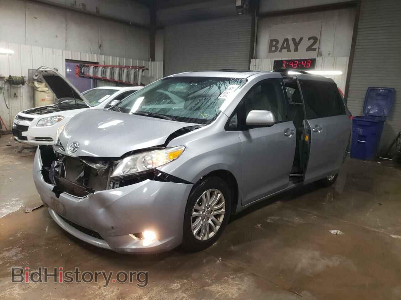 Photo 5TDYK3DC8DS348747 - TOYOTA All Models 2013