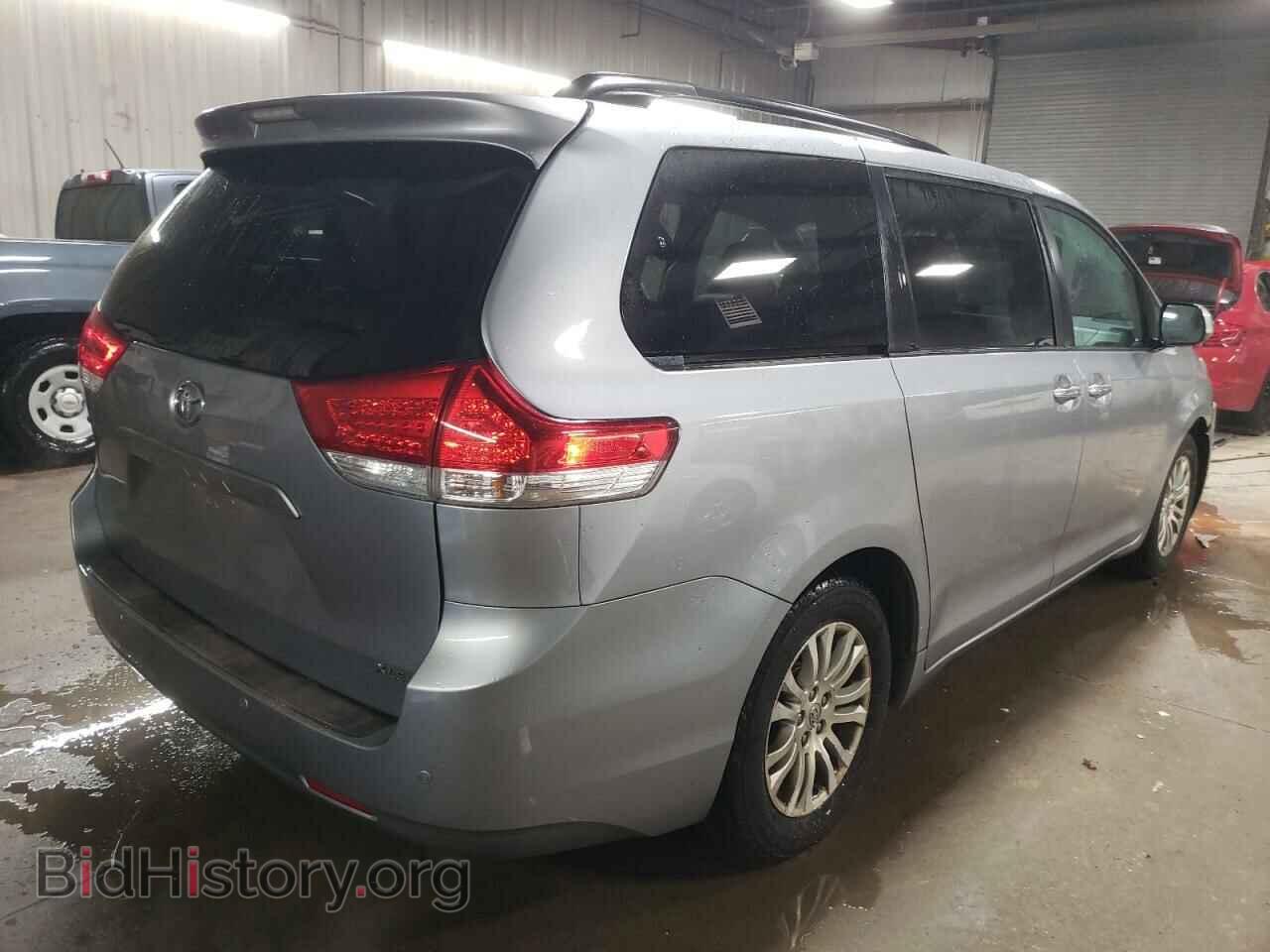 2013 TOYOTA All Models - VIN: 5TDYK3DC8DS348747 - Фото 3