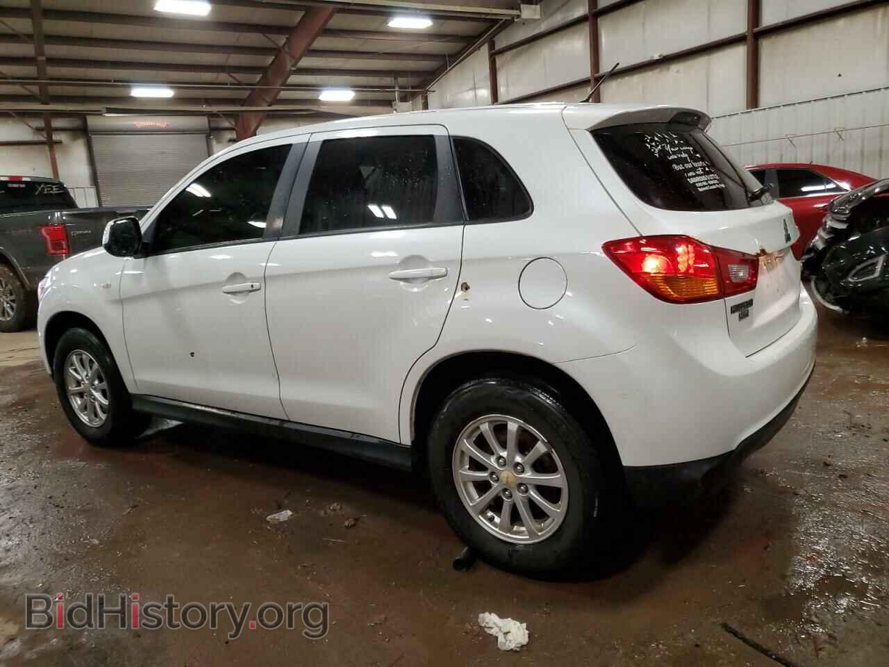 2015 MITSUBISHI OUTLANDER - VIN: 4A4AJ3AU9FE601433 - Фото 2