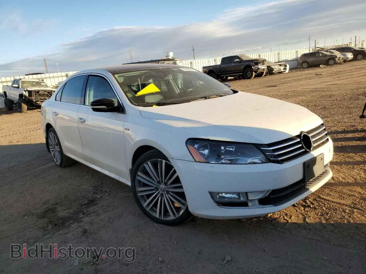 2015 VOLKSWAGEN PASSAT - VIN: 1VWBS7A33FC039769 - Фото 4