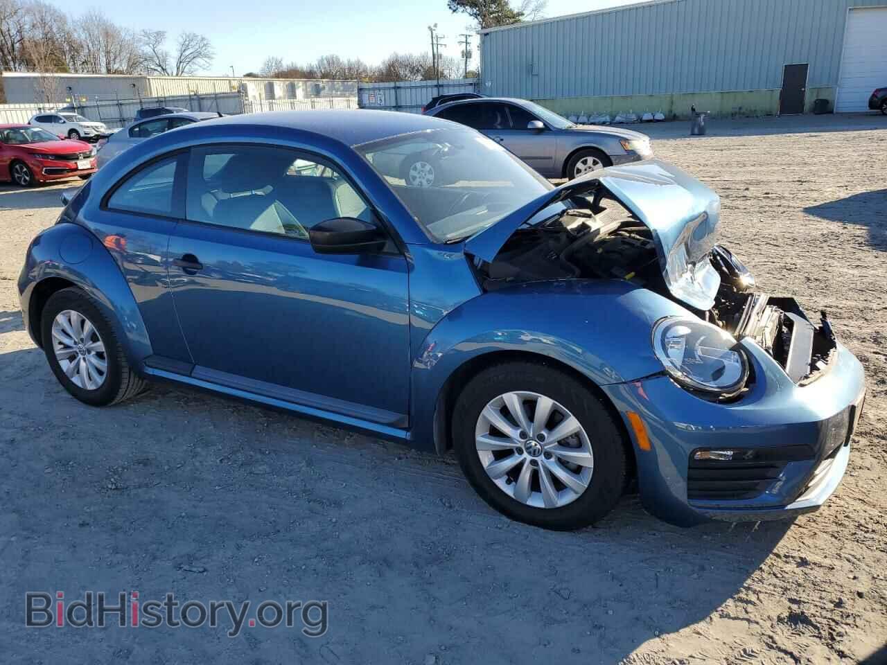 2017 VOLKSWAGEN BEETLE - VIN: 3VWF17AT6HM615876 - Фото 4