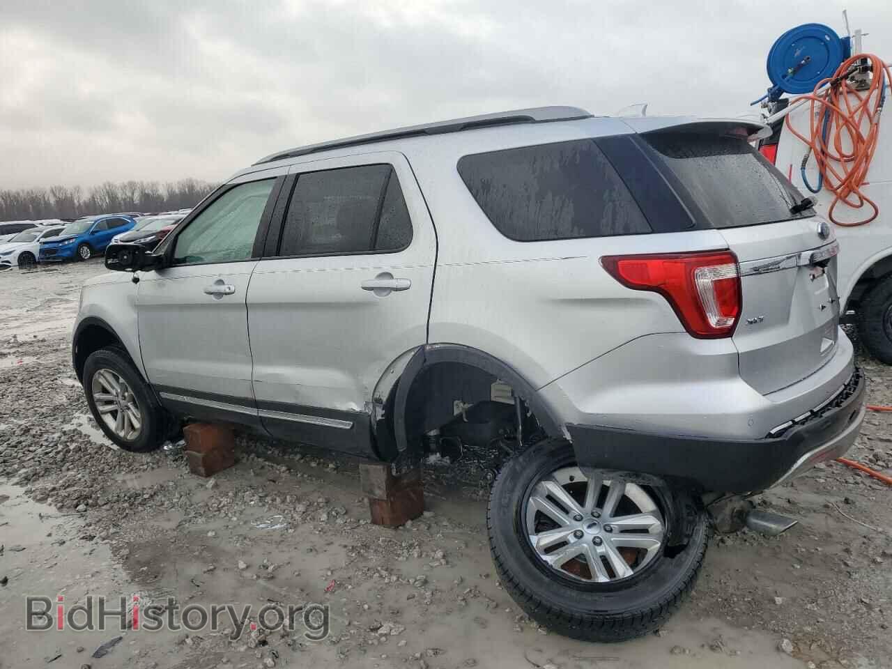 2017 FORD EXPLORER - VIN: 1FM5K7D80HGE23359 - Фото 2