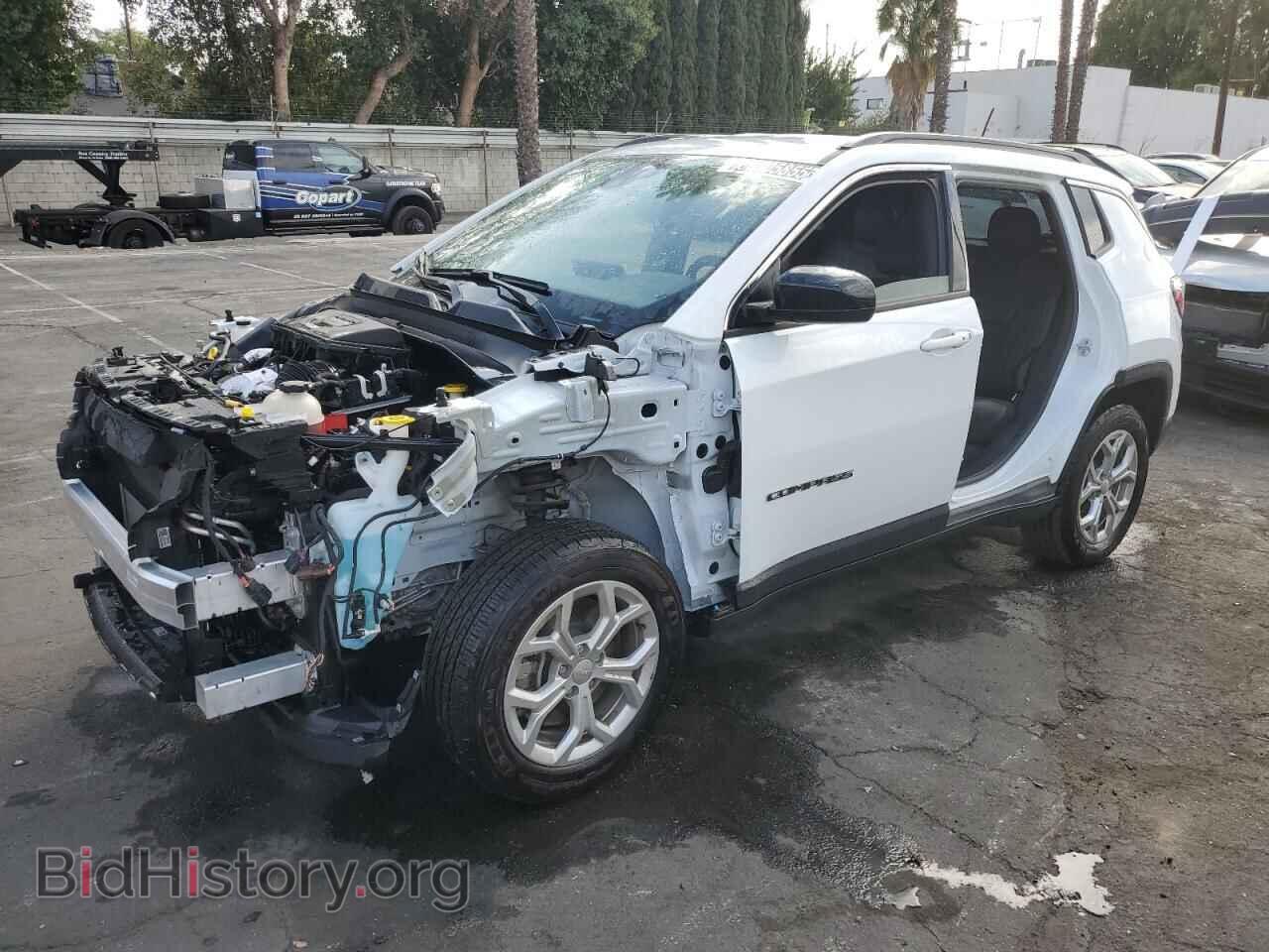 Photo 3C4NJDBN9RT176743 - JEEP COMPASS 2024