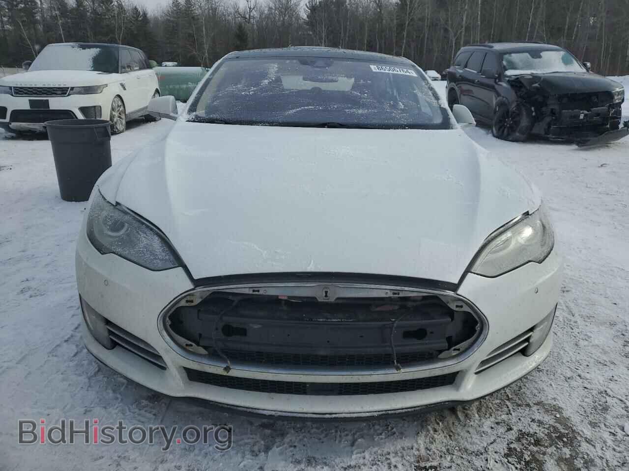 2014 TESLA MODEL S - VIN: 5YJSA1H1XEFP55626 - Фото 5