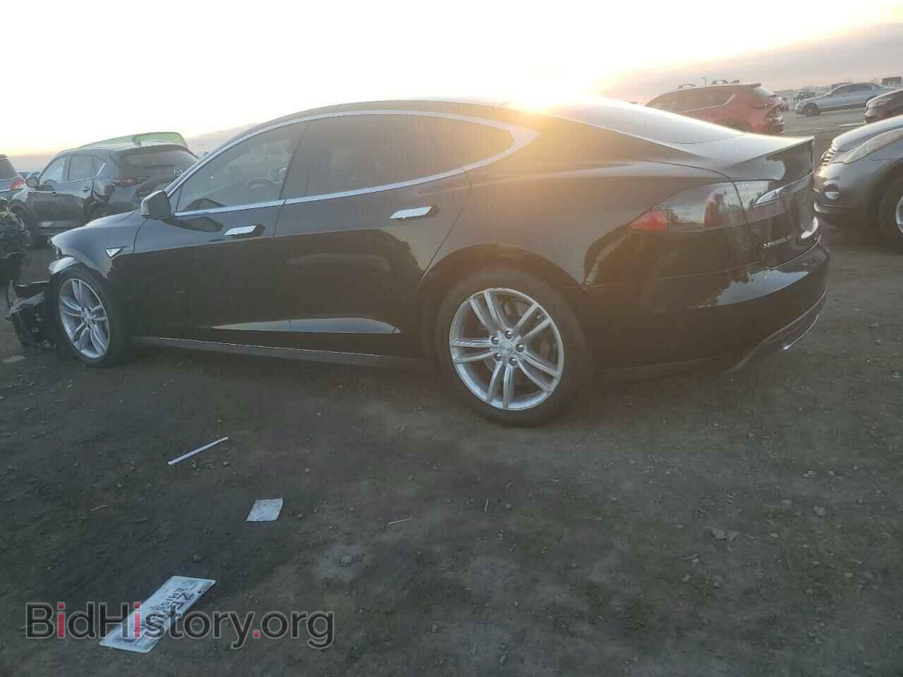 2014 TESLA MODEL S - VIN: 5YJSA1H1XEFP48028 - Photo 2