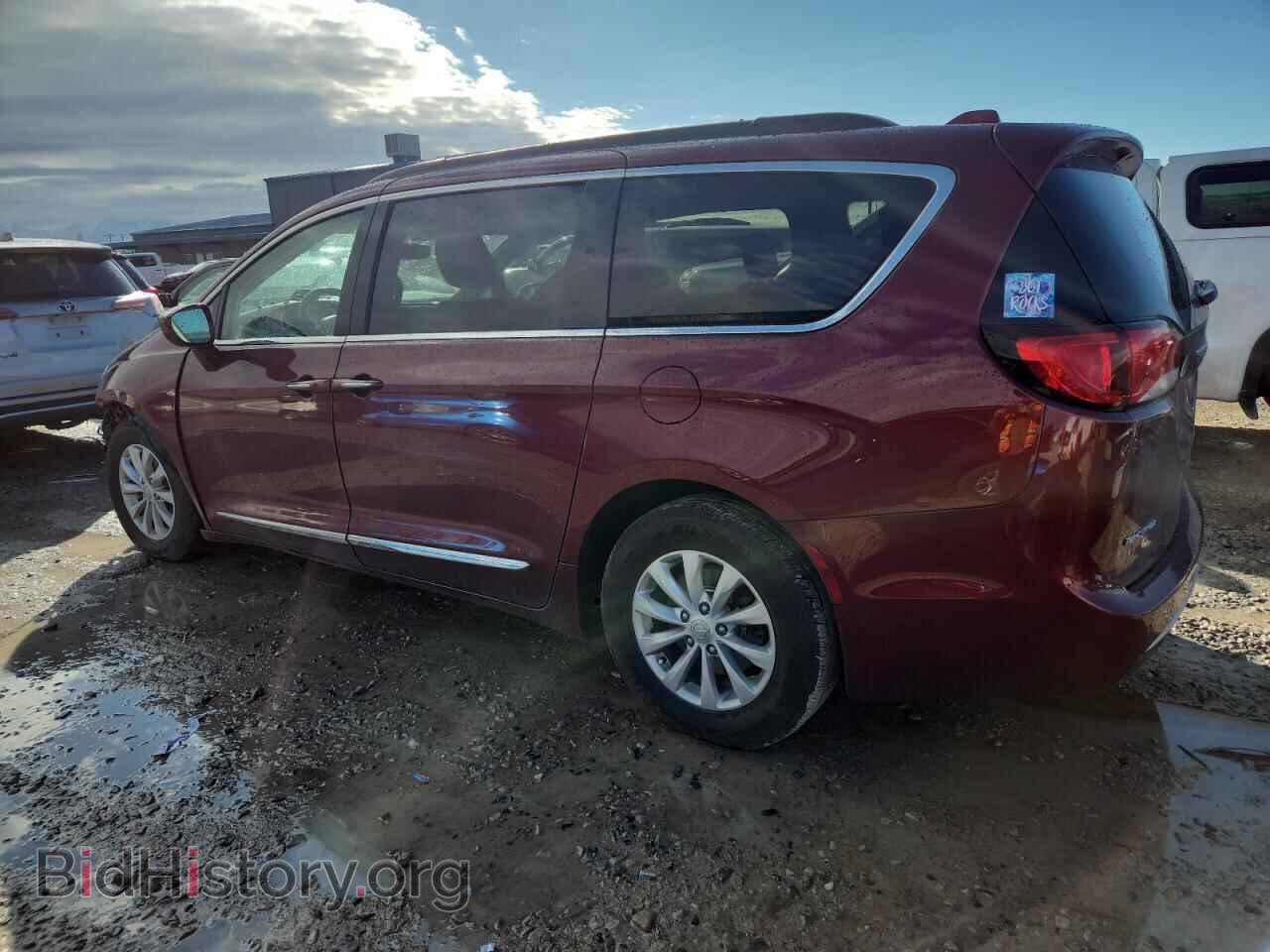 2017 CHRYSLER PACIFICA - VIN: 2C4RC1BG9HR537787 - Фото 2