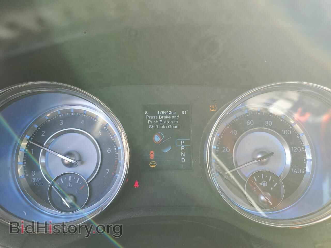 2012 CHRYSLER 300 - VIN: 2C3CCAAG1CH312189 - Фото 9
