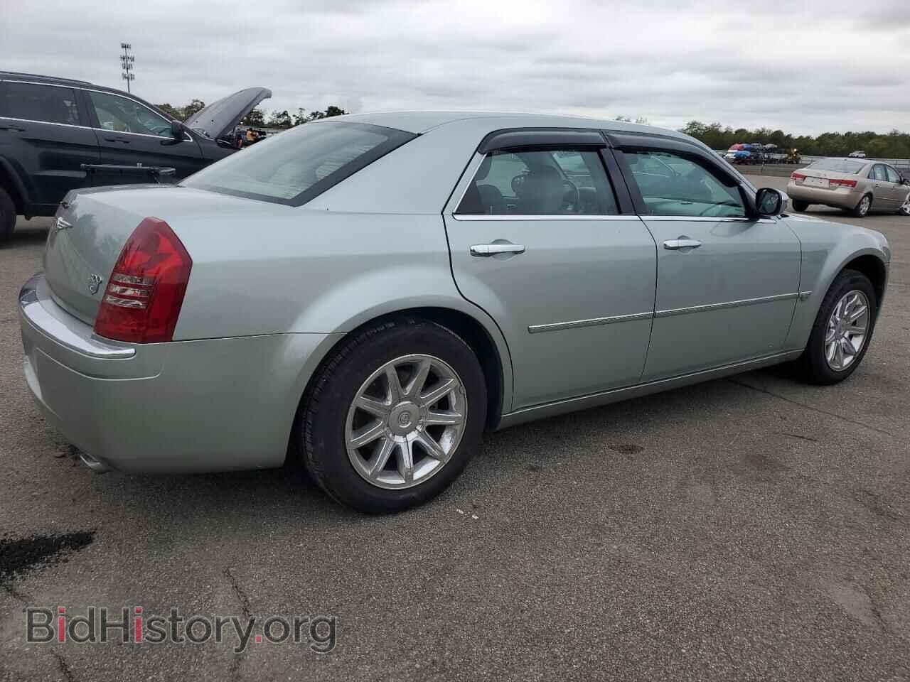 2006 CHRYSLER 300 - VIN: 2C3KA63HX6H259002 - Фото 3