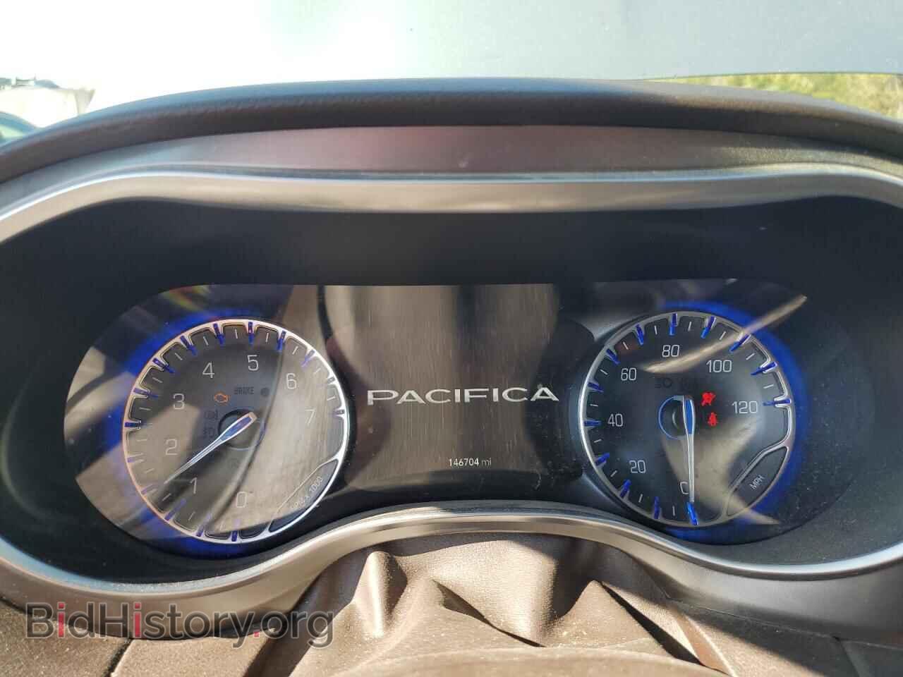2017 CHRYSLER PACIFICA - VIN: 2C4RC1EG6HR504046 - Photo 9