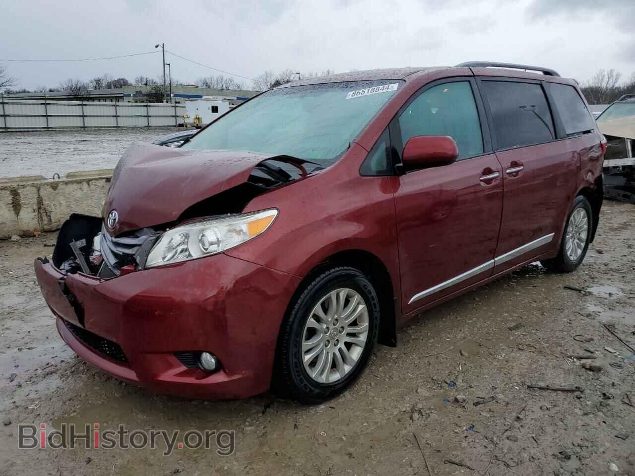 Photo 5TDYZ3DC8HS841099 - TOYOTA All Models 2017
