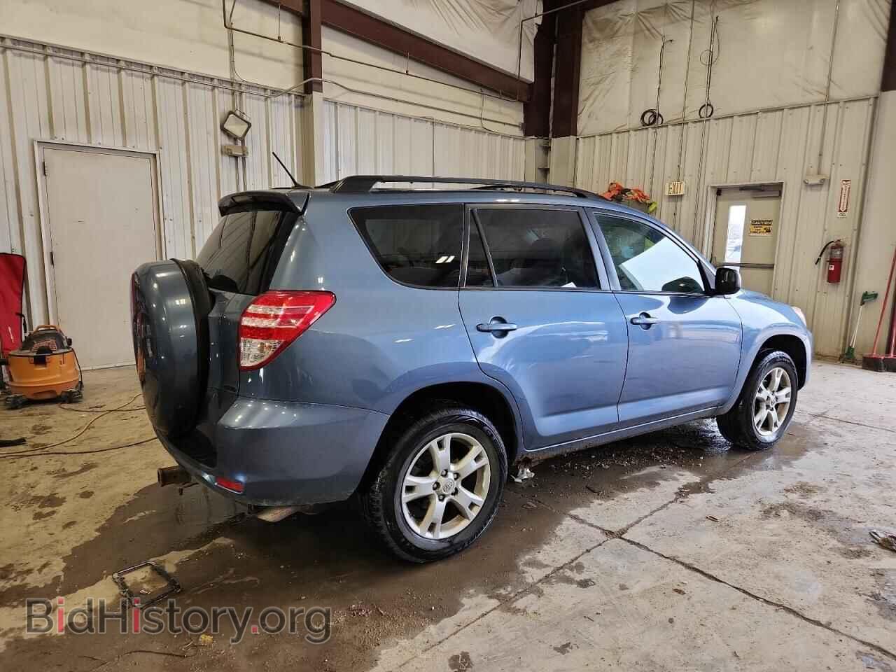 2011 TOYOTA RAV4 - VIN: 2T3BF4DV5BW105863 - Фото 3