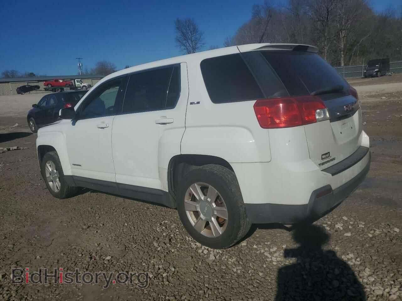 2011 GMC TERRAIN - VIN: 2CTALMEC9B6397289 - Photo 2