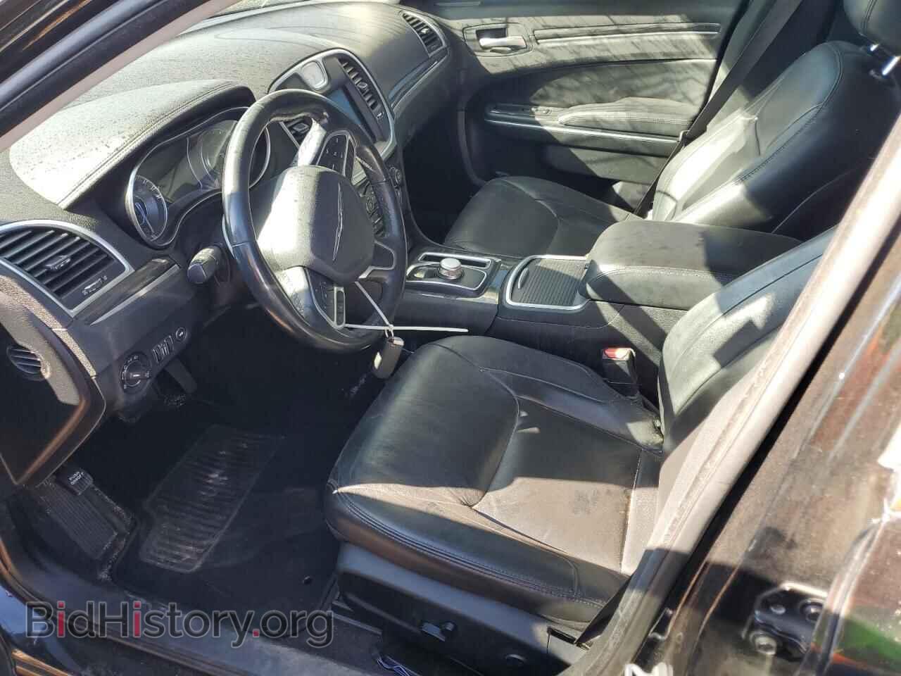 2019 CHRYSLER 300 - VIN: 2C3CCAAG6KH547945 - Фото 7