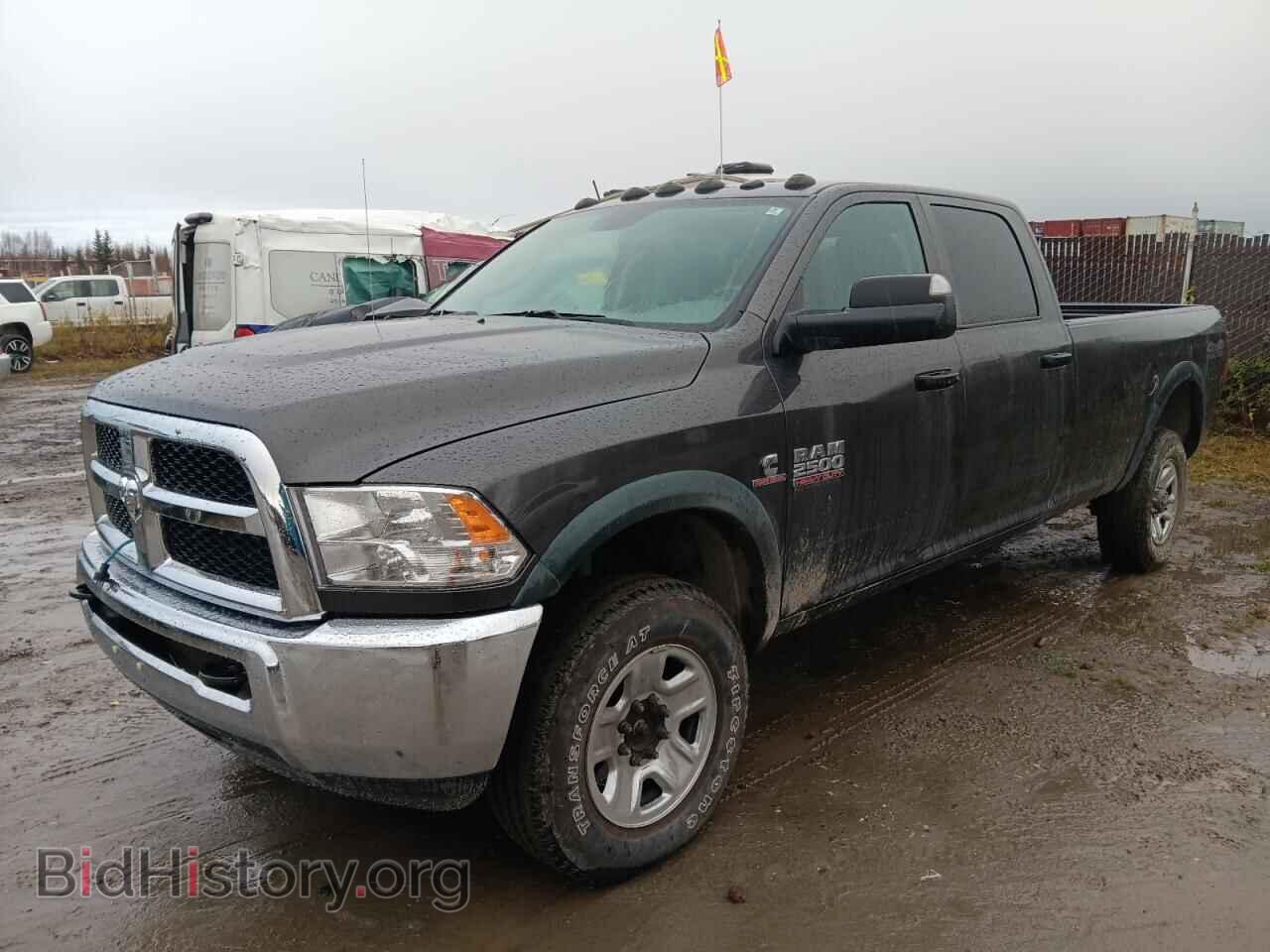 Photo 3C6UR5HL0HG538232 - RAM All Models 2017