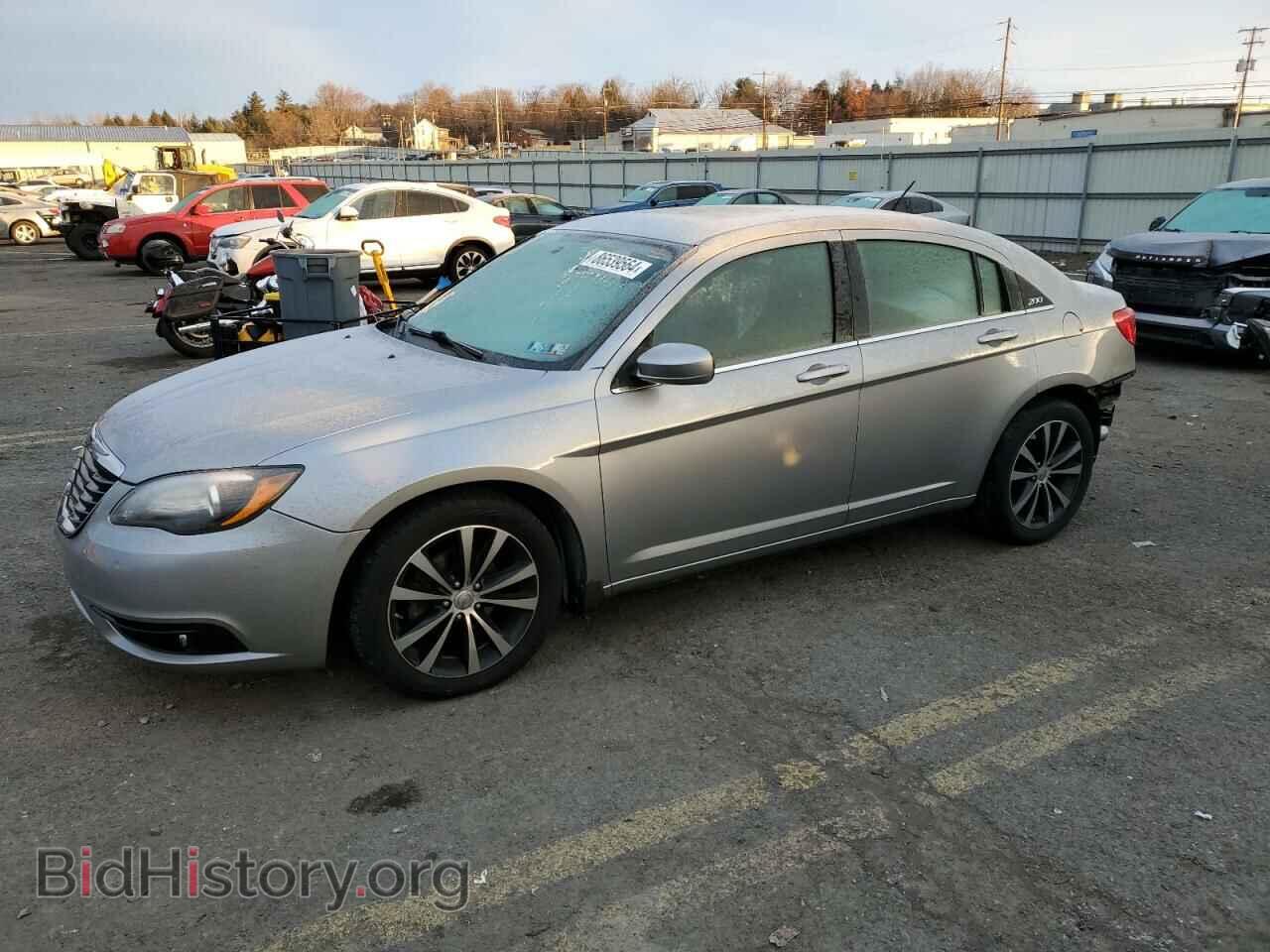 Фотография 1C3CCBCG5DN600924 - CHRYSLER 200 2013
