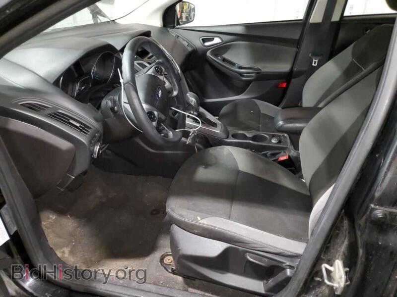 2014 Ford FOCUS (VIN 1FADP3K2XEL317423) — фото 7 из 12
