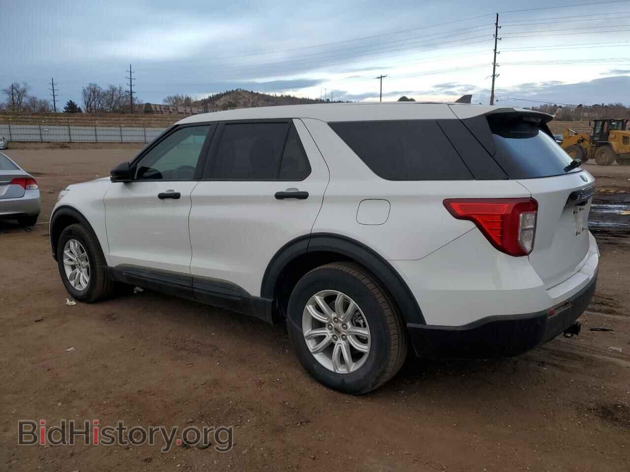 2021 FORD EXPLORER - VIN: 1FMSK8BBXMGB54787 - Photo 2