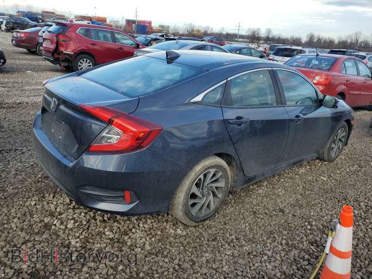 2017 HONDA CIVIC - VIN: 19XFC2F75HE081047 - Фото 3