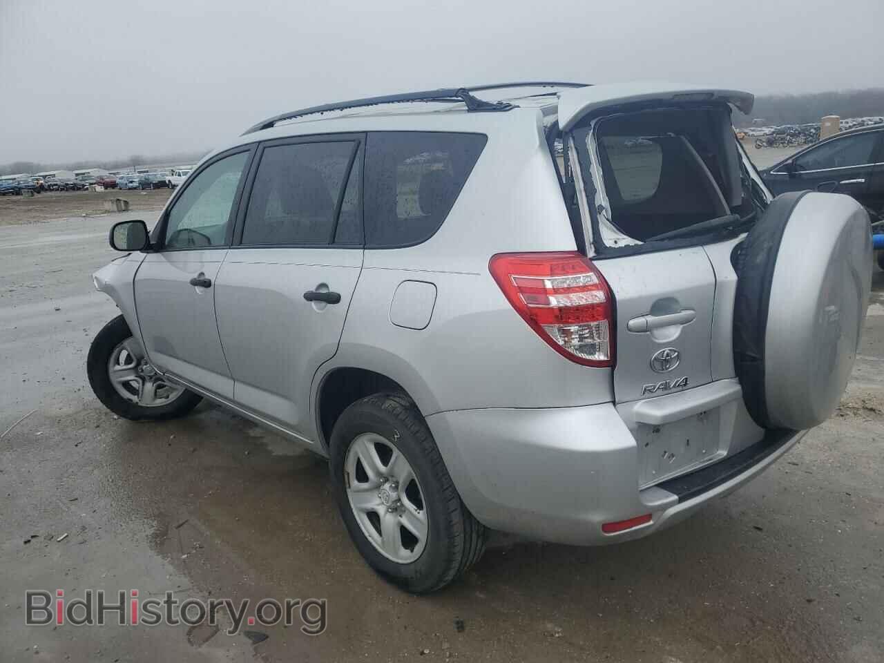 2011 TOYOTA RAV4 - VIN: 2T3BF4DV0BW100618 - Фото 2