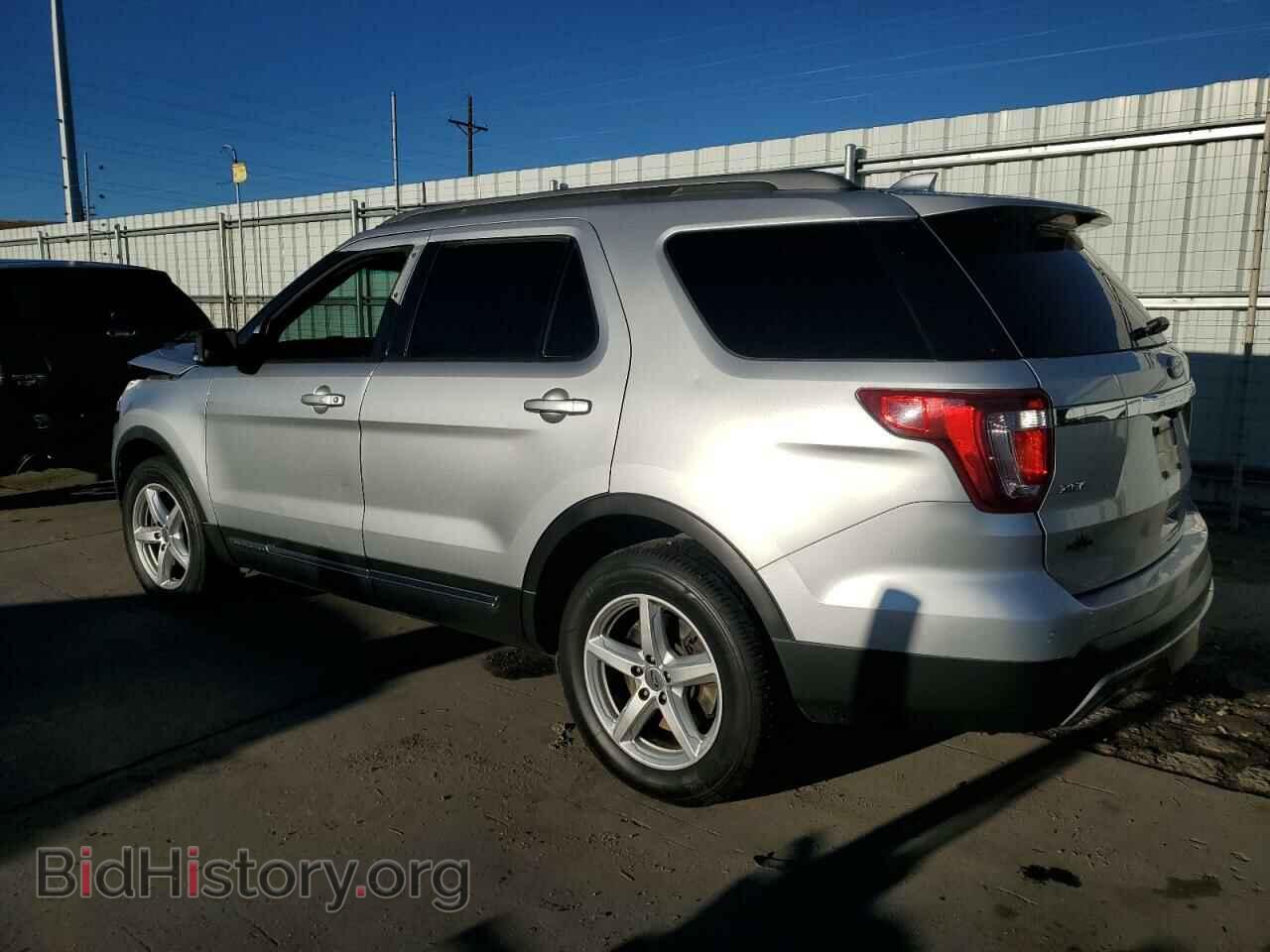 2016 FORD EXPLORER - VIN: 1FM5K8D88GGB90853 - Фото 2