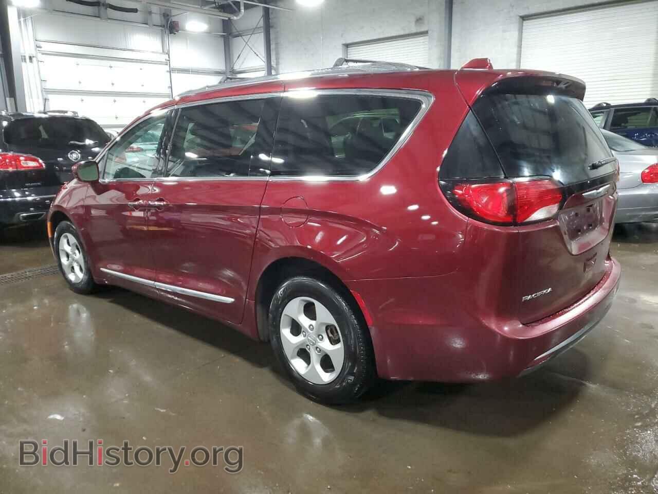 2017 CHRYSLER PACIFICA - VIN: 2C4RC1EG3HR516221 - Фото 2