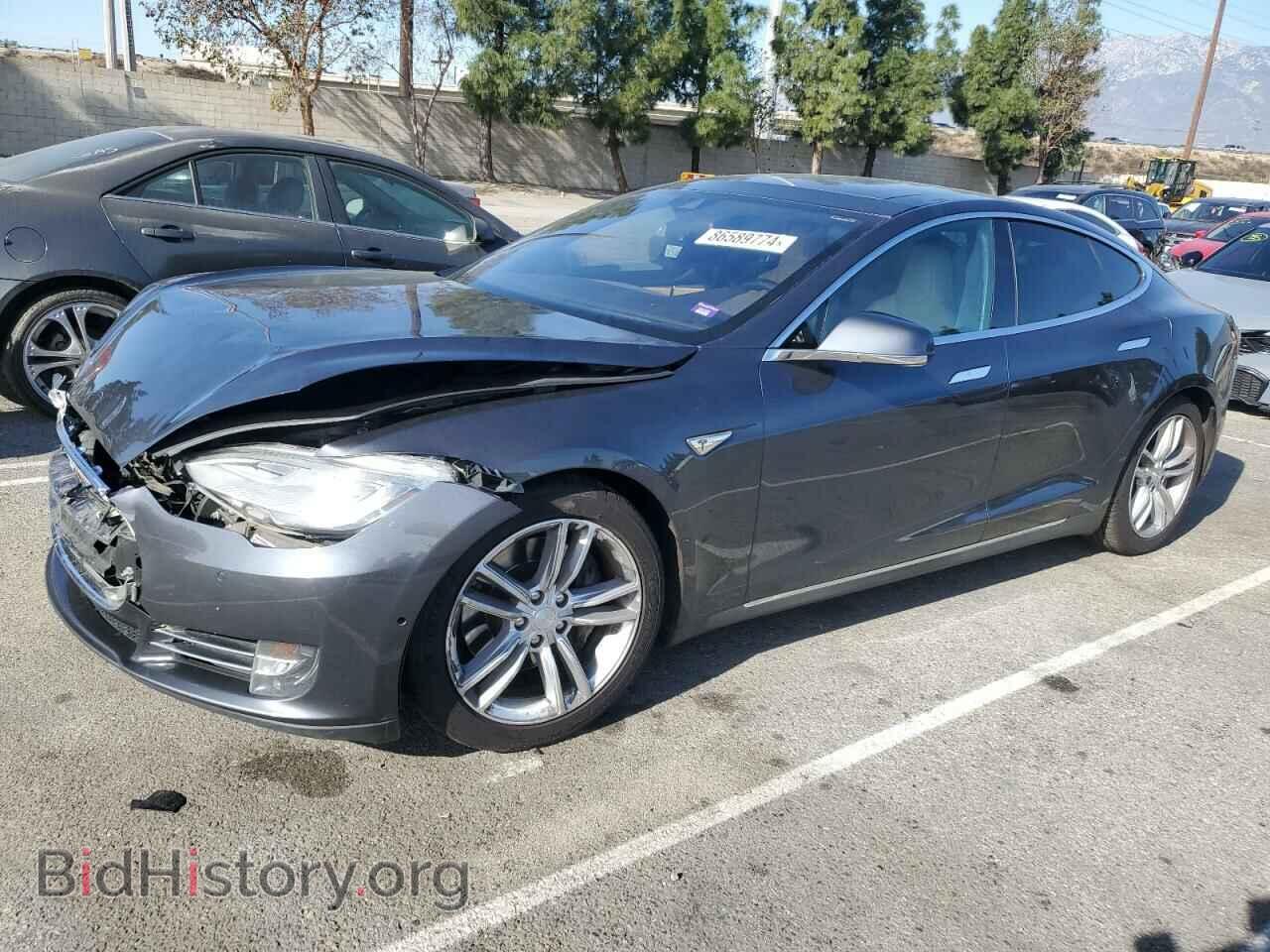 Фотография 5YJSA1E44FF117257 - TESLA MODEL S 2015