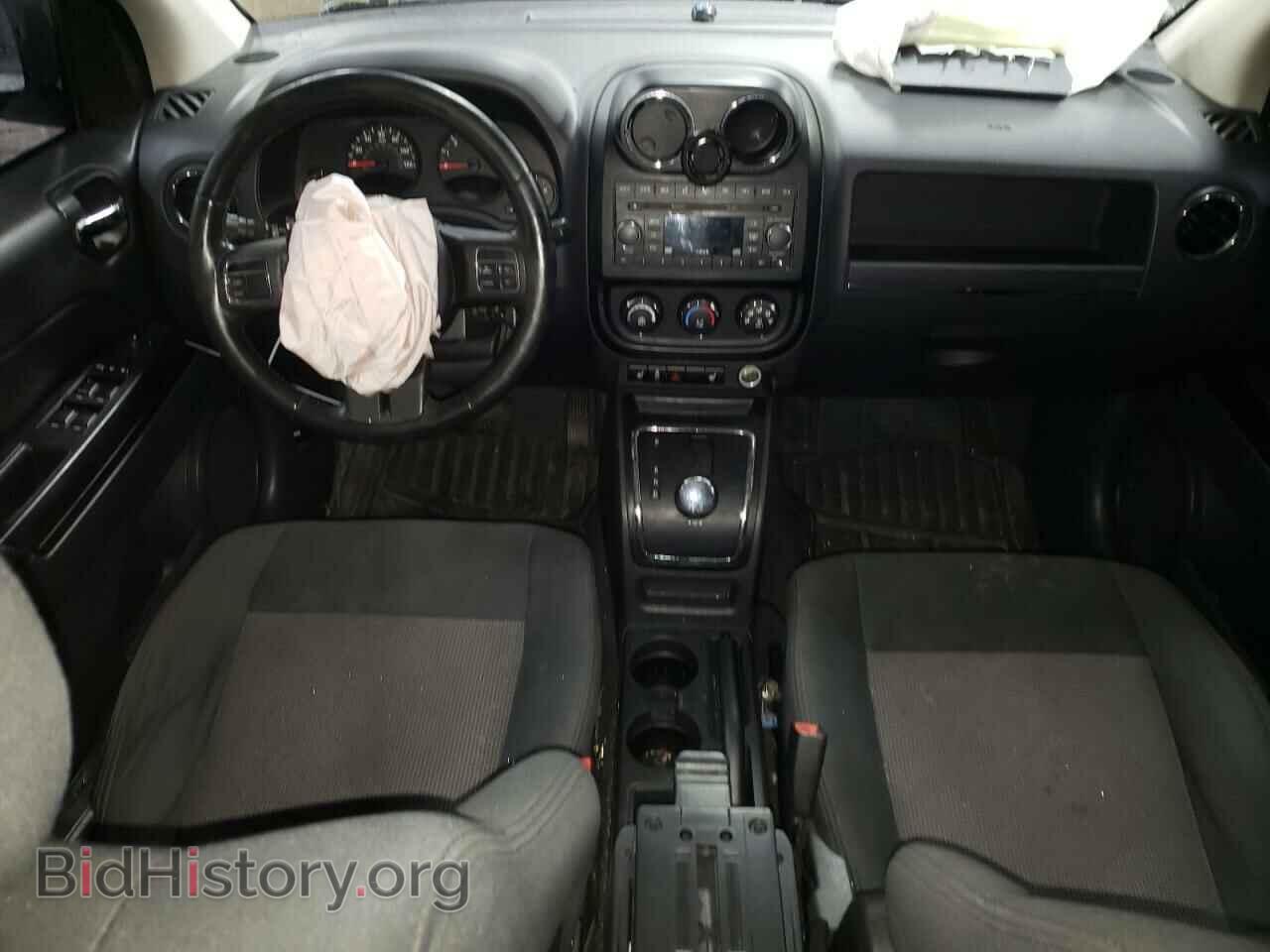 2011 JEEP COMPASS - VIN: 1J4NT1FB7BD272109 - Фото 8