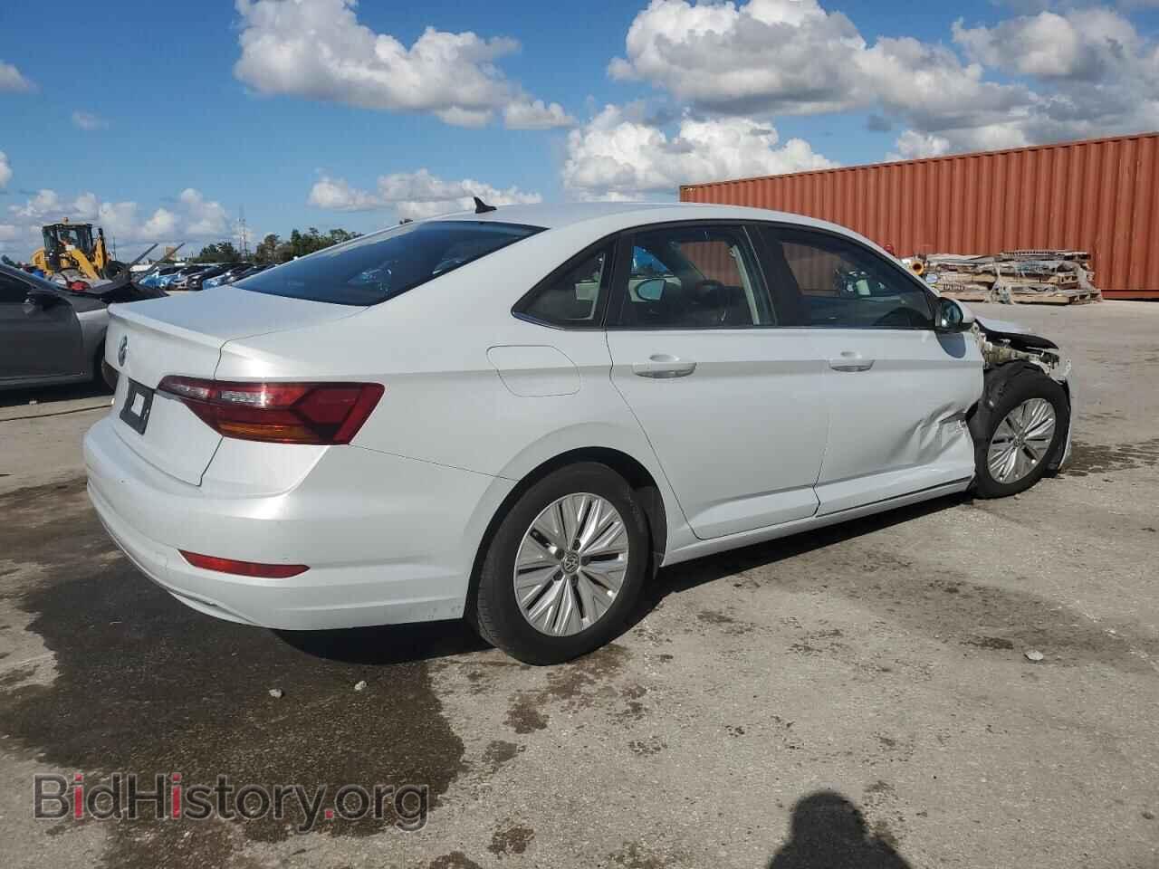 2019 VOLKSWAGEN JETTA - VIN: 3VWCB7BU4KM132000 - Фото 3