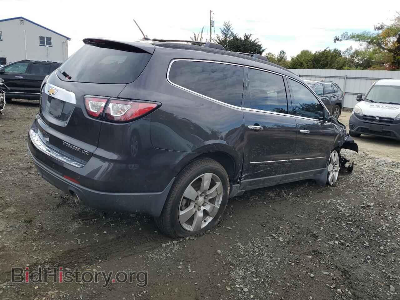 2013 CHEVROLET TRAVERSE - VIN: 1GNKRLKD5DJ240989 - Фото 3