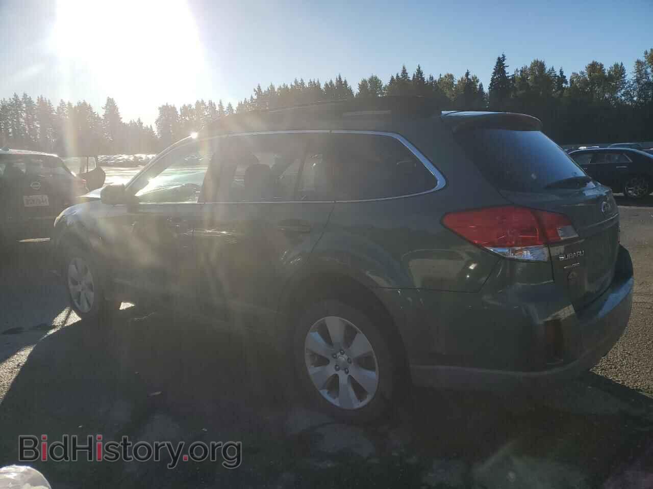 2011 SUBARU OUTBACK - VIN: 4S4BRBCC8B3360341 - Фото 2