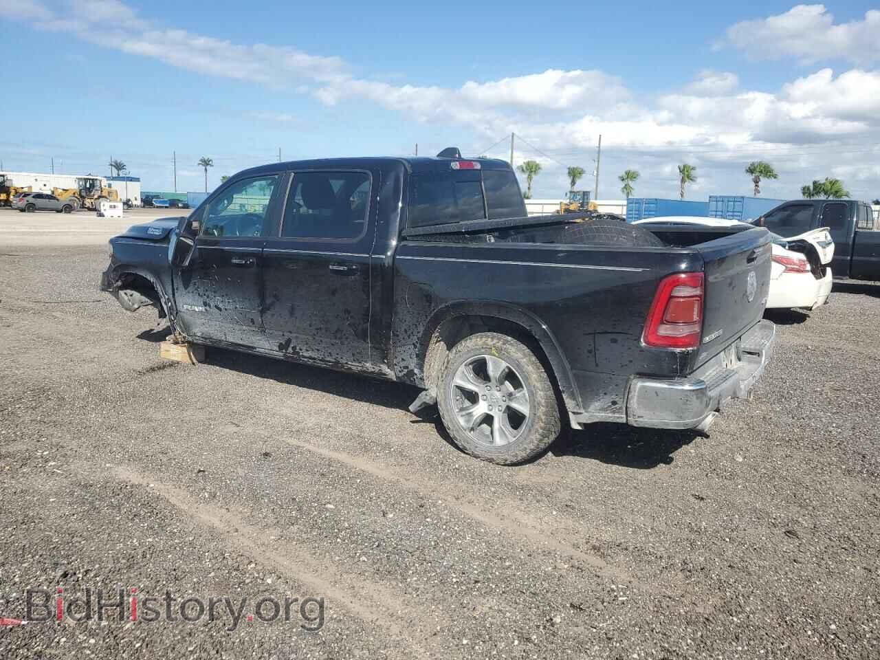 2022 RAM 1500 - VIN: 1C6SRFJT0NN394868 - Фото 2