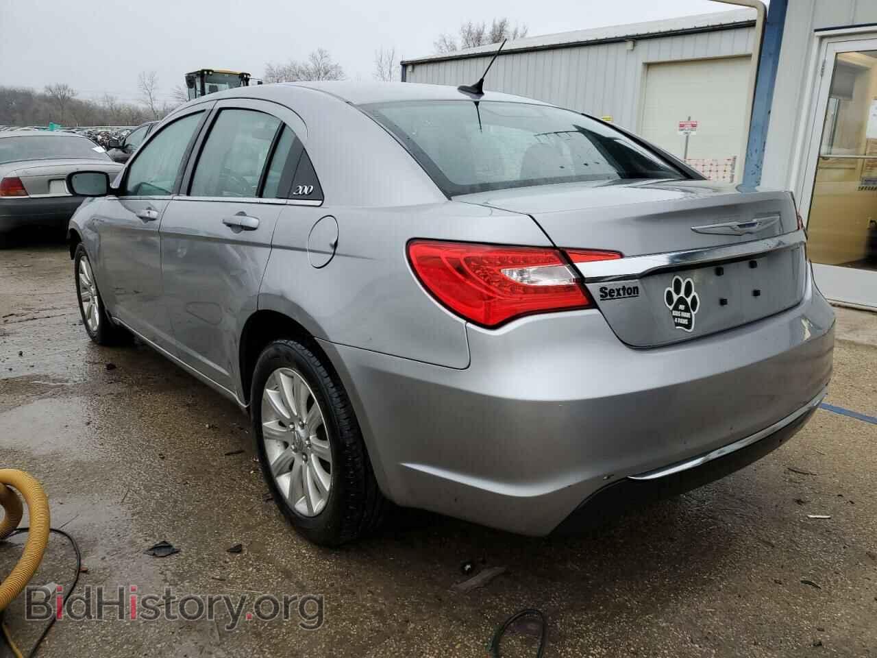 2013 CHRYSLER 200 - VIN: 1C3CCBBBXDN513154 - Фото 2