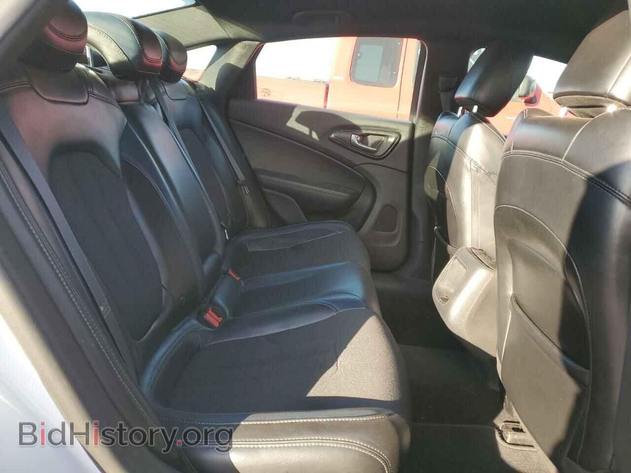 2016 CHRYSLER 200 - VIN: 1C3CCCBB3GN134507 - Фото 10