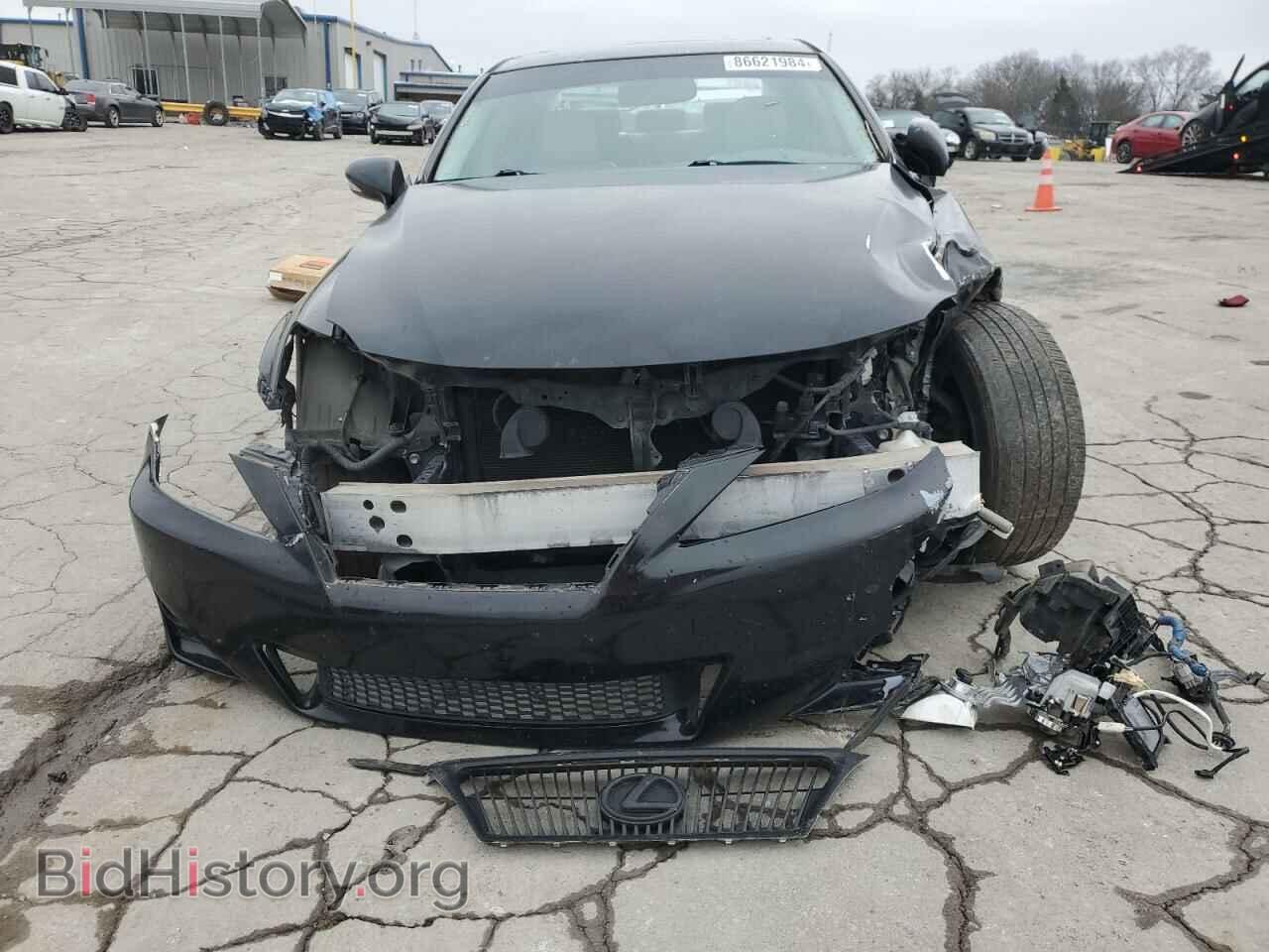 2011 LEXUS IS - VIN: JTHBF5C28B5155532 - Photo 5