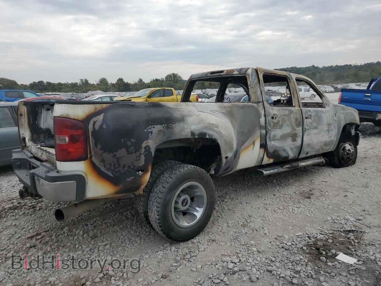 2012 GMC SIERRA - VIN: 1GT424C8XCF210532 - Фото 3