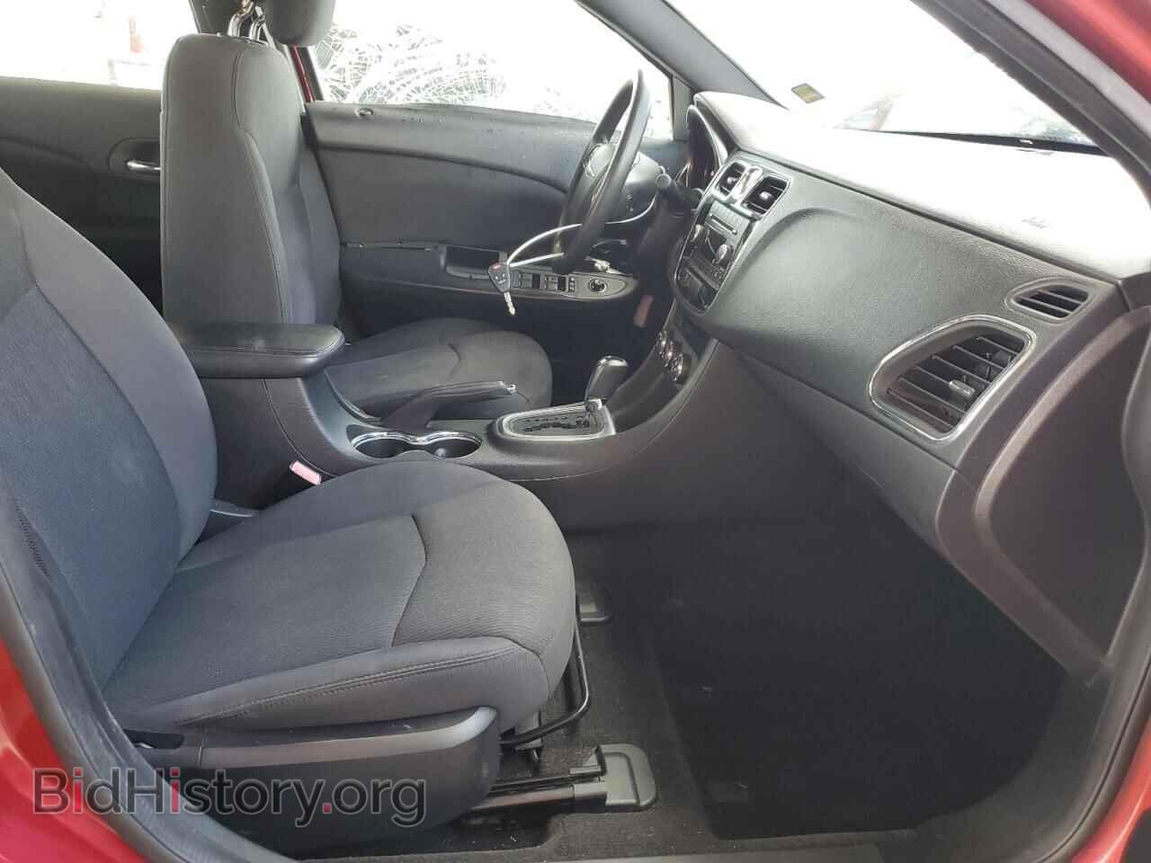2012 CHRYSLER 200 - VIN: 1C3CCBAB1CN305082 - Фото 7