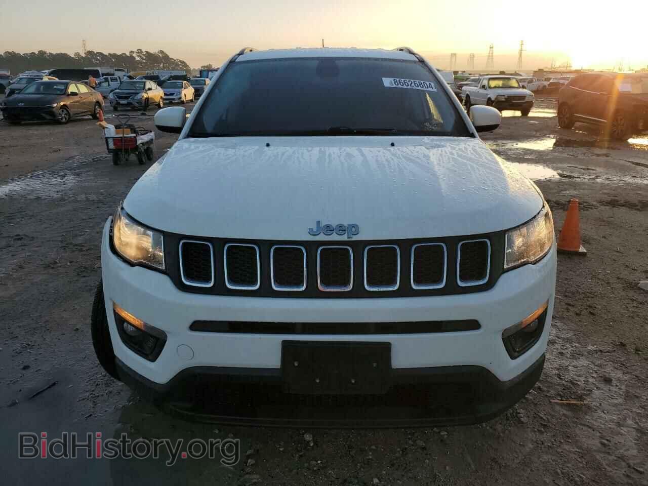 2019 JEEP COMPASS - VIN: 3C4NJCBB2KT615092 - Фото 5