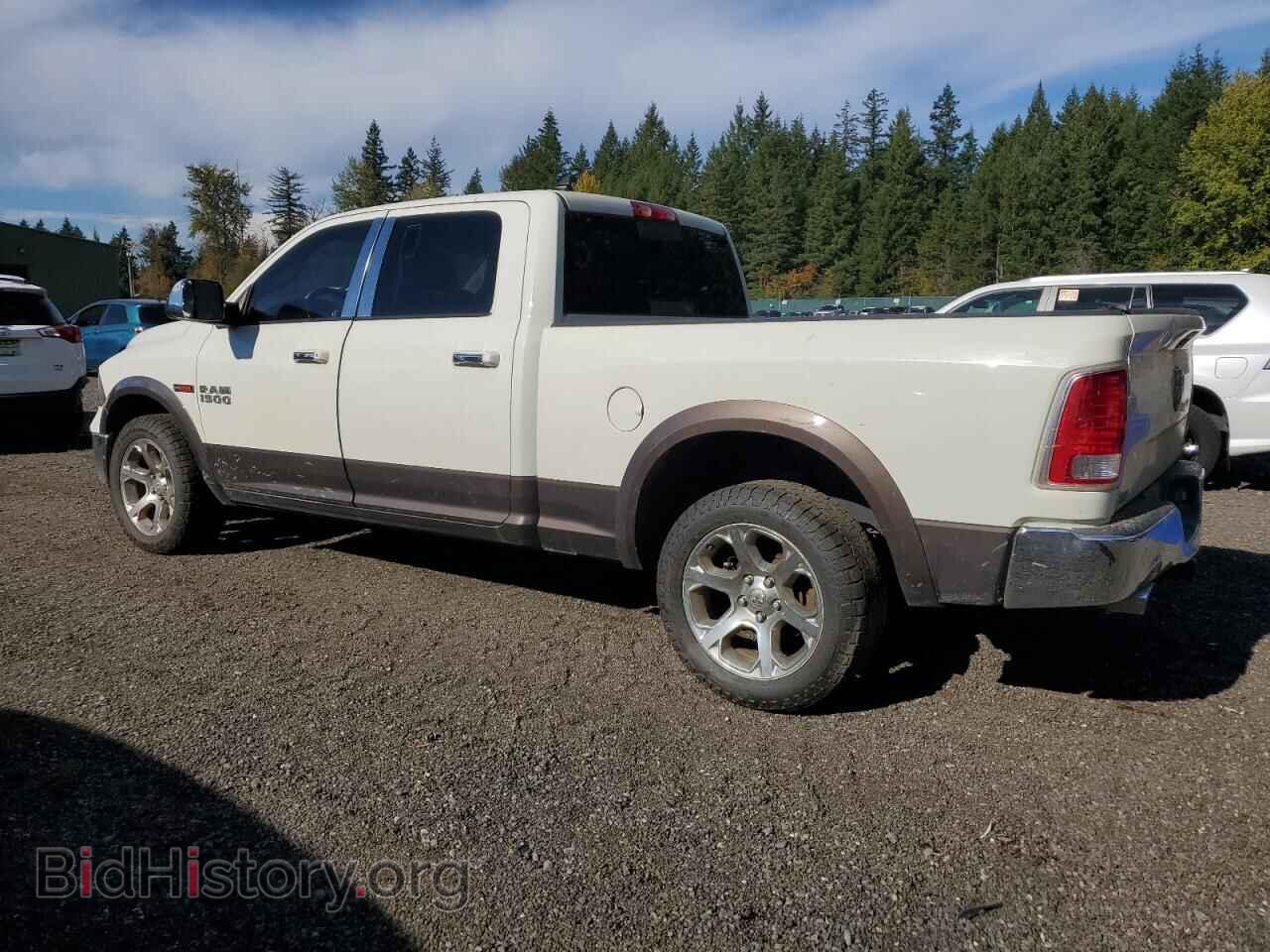 2018 RAM 1500 - VIN: 1C6RR7VM7JS228236 - Фото 2
