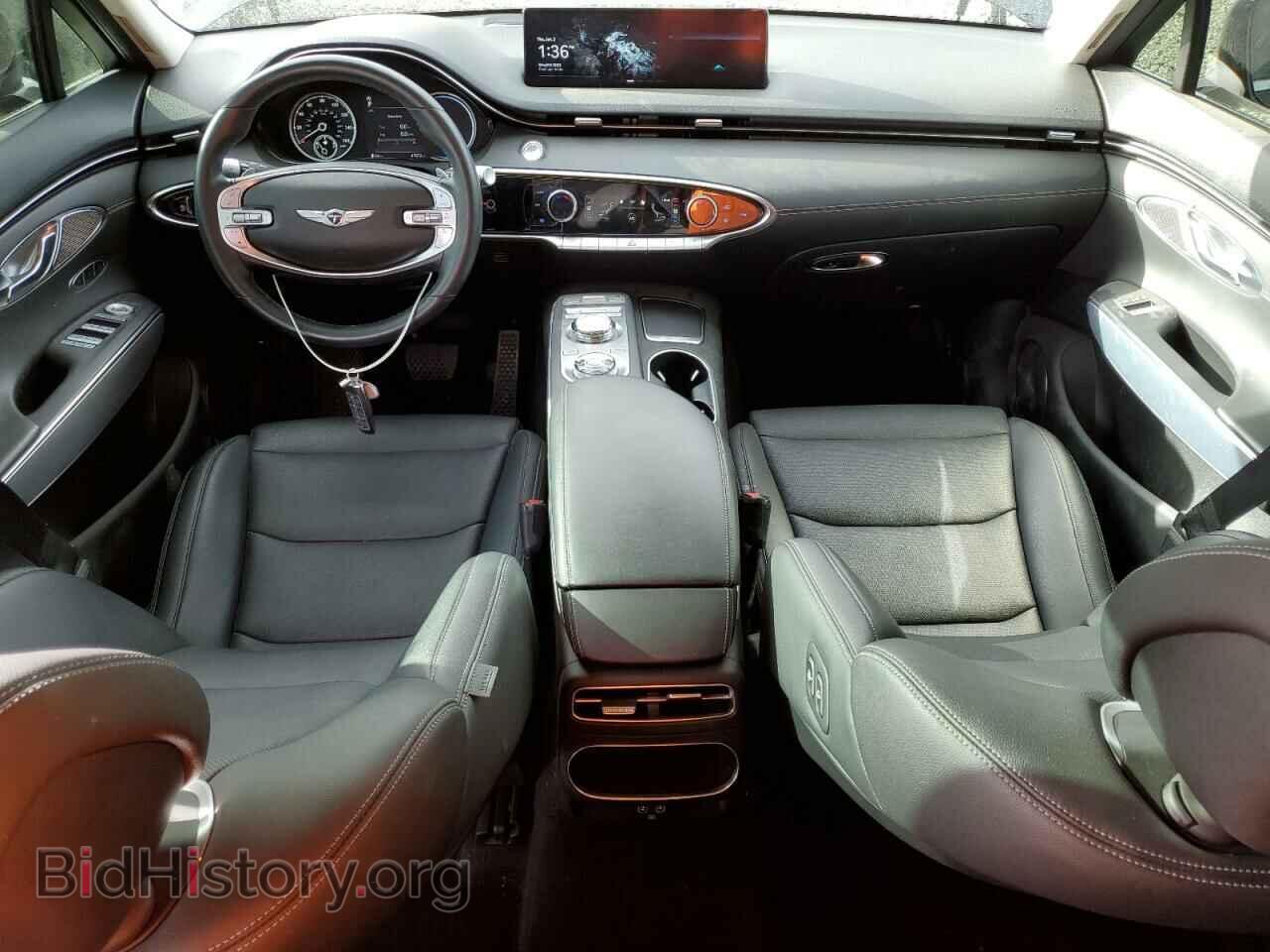 2022 GENESIS GV70 BASE - VIN: KMUMADTBXNU026900 - Фото 8