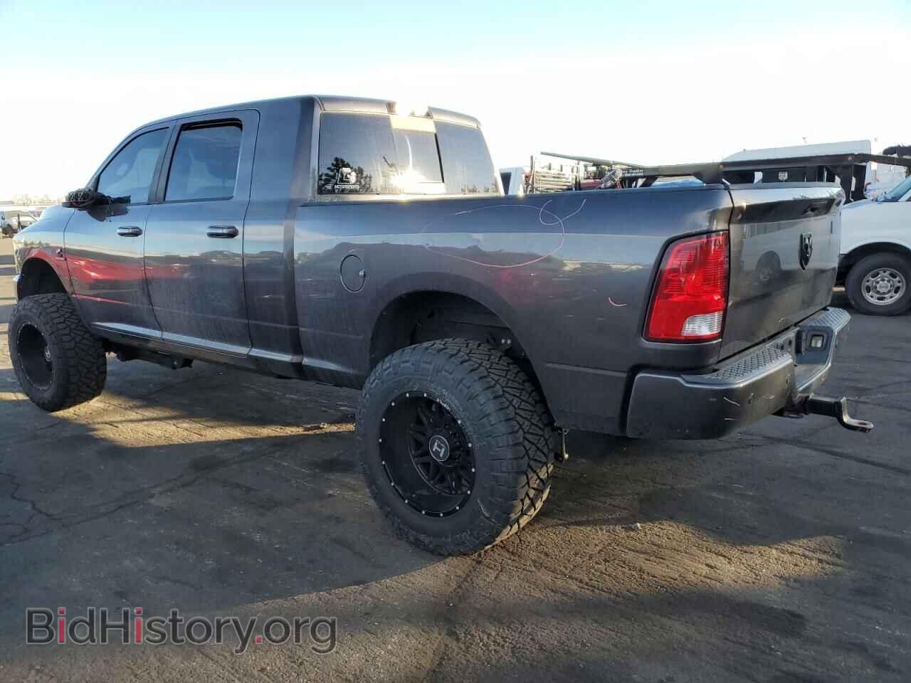 2017 RAM All Models - VIN: 3C6UR5ML5HG570471 - Фото 2