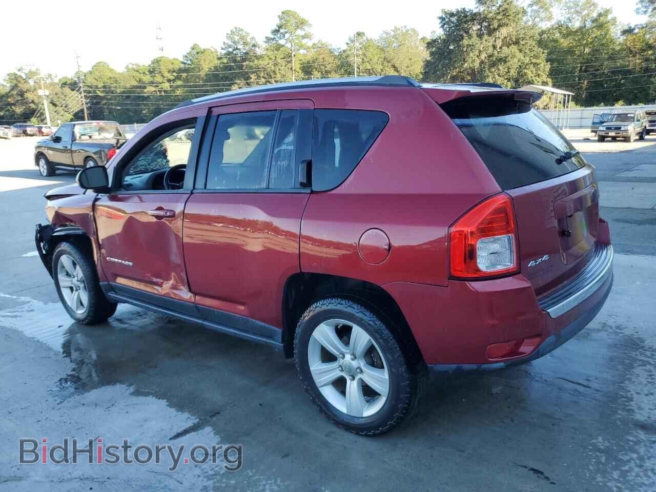 2012 JEEP COMPASS - VIN: 1C4NJDEB0CD718150 - Photo 2