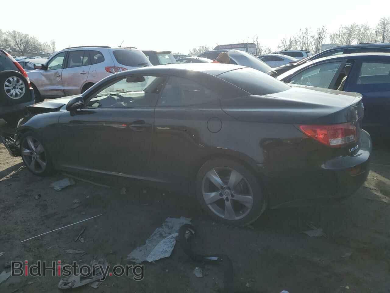 2010 LEXUS IS - VIN: JTHFF2C22A2506564 - Photo 2