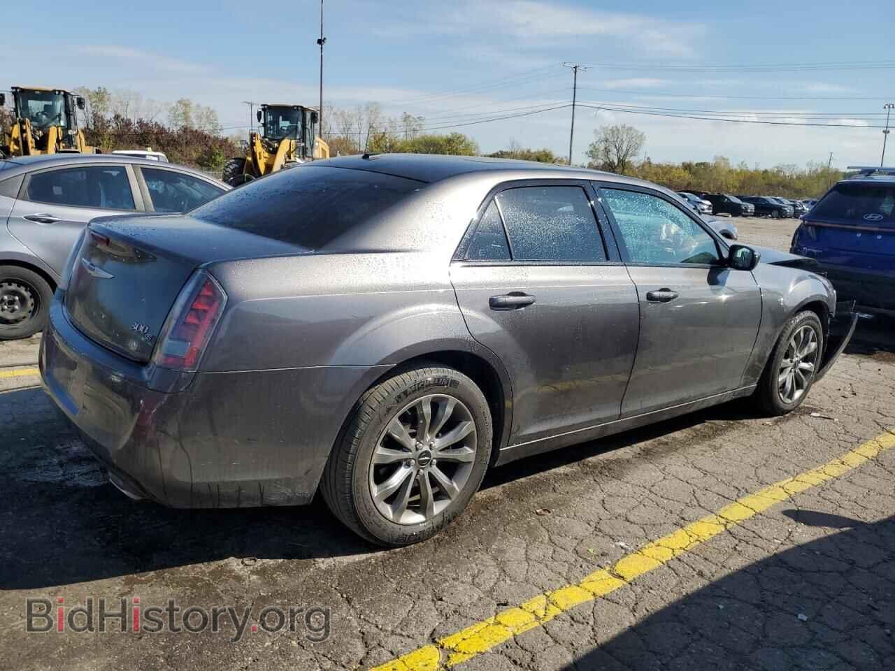 2014 CHRYSLER 300 - VIN: 2C3CCAGG7EH311896 - Фото 3
