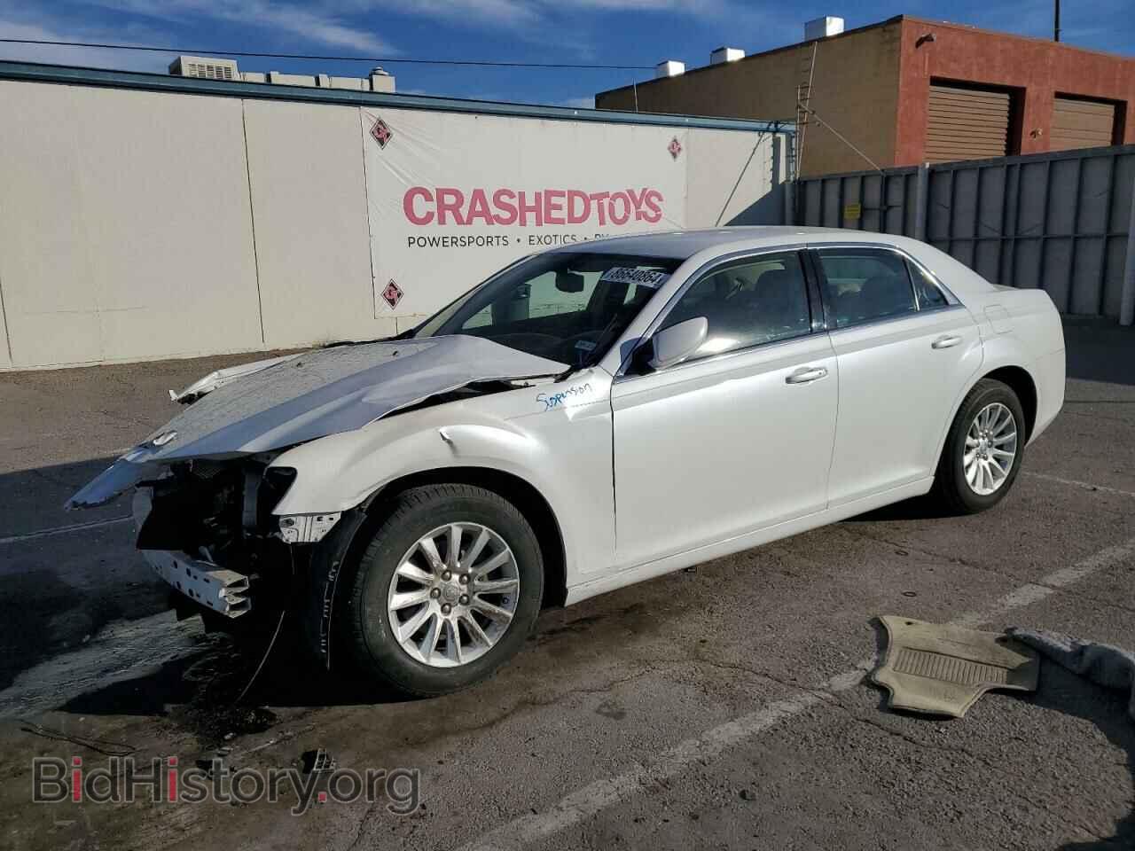 Фотография 2C3CCAAG8CH207861 - CHRYSLER 300 2012
