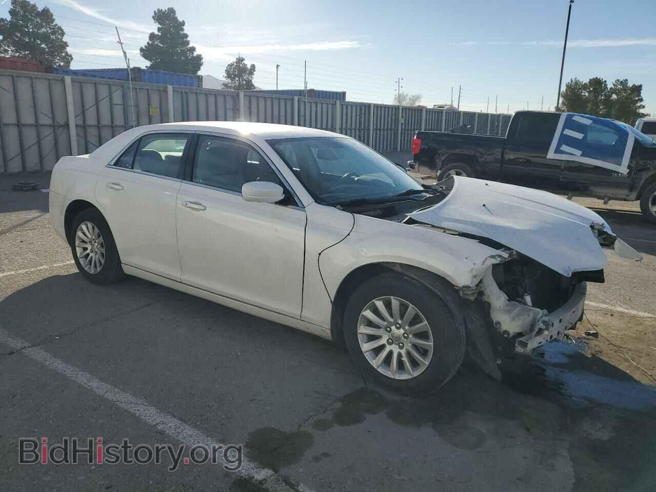2012 CHRYSLER 300 - VIN: 2C3CCAAG8CH207861 - Фото 4