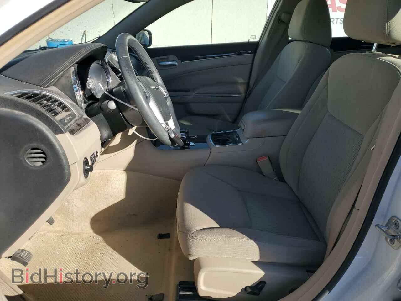 2012 CHRYSLER 300 - VIN: 2C3CCAAG8CH207861 - Фото 7