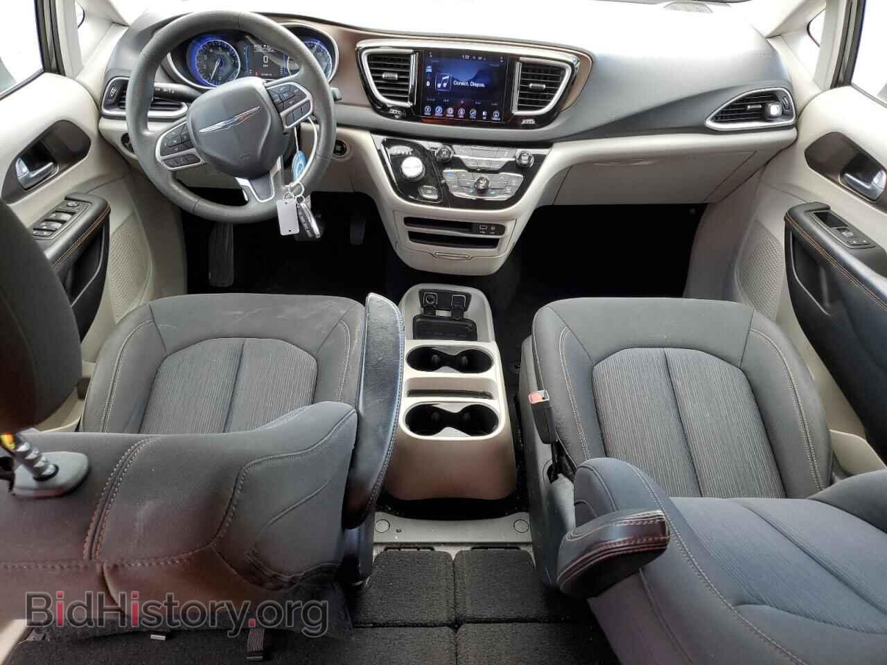 2017 CHRYSLER PACIFICA - VIN: 2C4RC1DGXHR519442 - Photo 8
