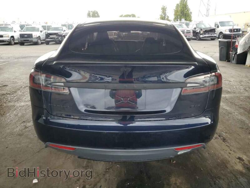 2013 Tesla MODEL S (VIN 5YJSA1CP0DFP08227) — фото 6 из 14